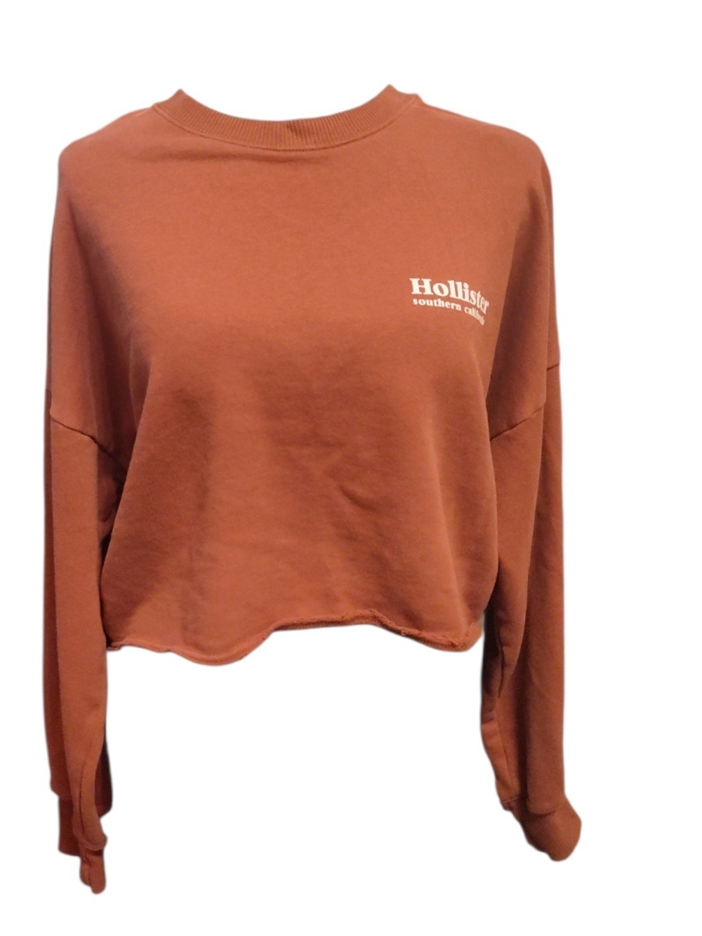 Hollister Cropped Crewneck Sweatshirt in Rust Orange